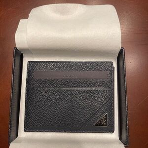 Prada Vitello Micro Grain Men’s Cardholder
